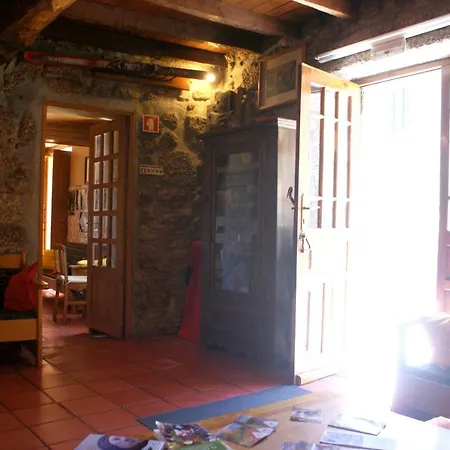 Cosy In With Fireplace And Parking * Seia